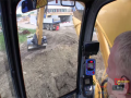 Video: New Holland E215B al lavoro