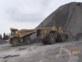 Due giganti al lavoro: Komatsu WA600-6 e HD605-6