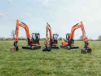 Kubota lancia il nuovo escavatore KX085-5