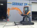 Hyundai R35Z-9 brevettato da Sermat TP per lavorare nei vigneti