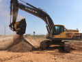 Frantumando basalto in Djibouti con la BF120.4 MB Crusher