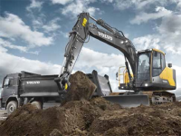 Volvo CE: nuovo escavatore EC140E con bassi consumi