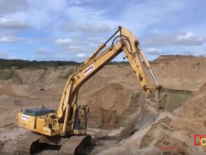 Video: Komatsu PC450LC-6 al lavoro